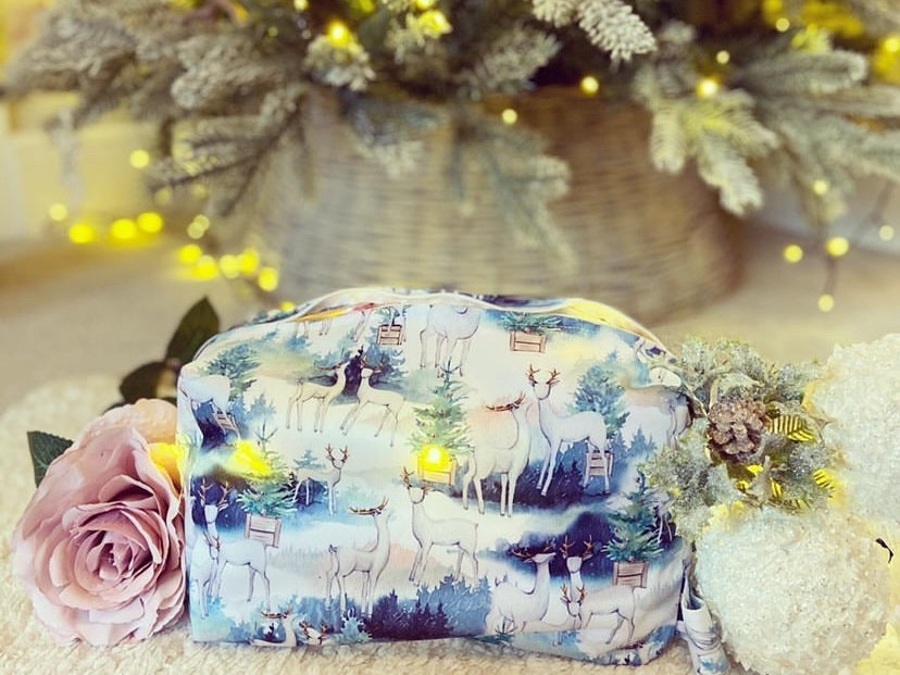 Wrap Up a Greener Christmas: Sustainable Gifts for Babies & Toddlers 🎄