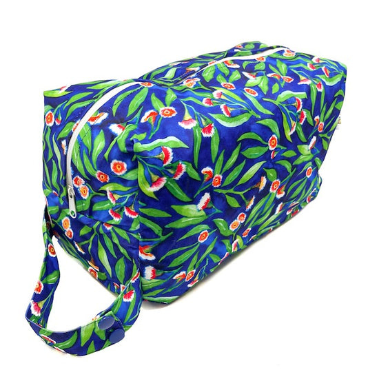 Pod Wet Bag for nappies featuring a Botanical Print